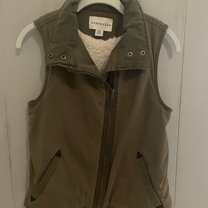 Anthropologie vest